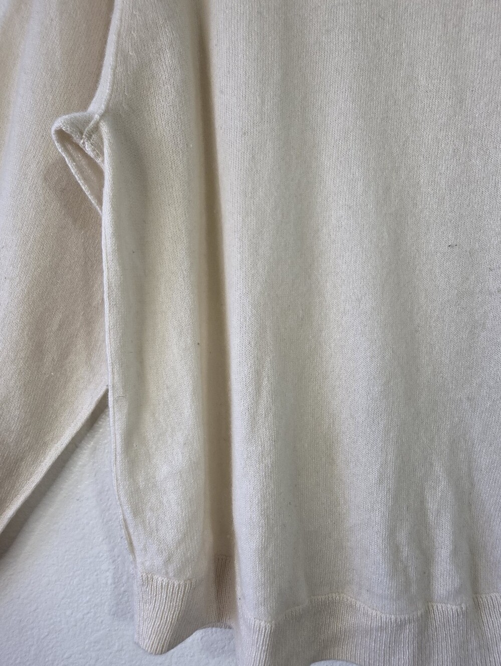 Vince XS Cashmeare Sweater - Picture 3 of 7